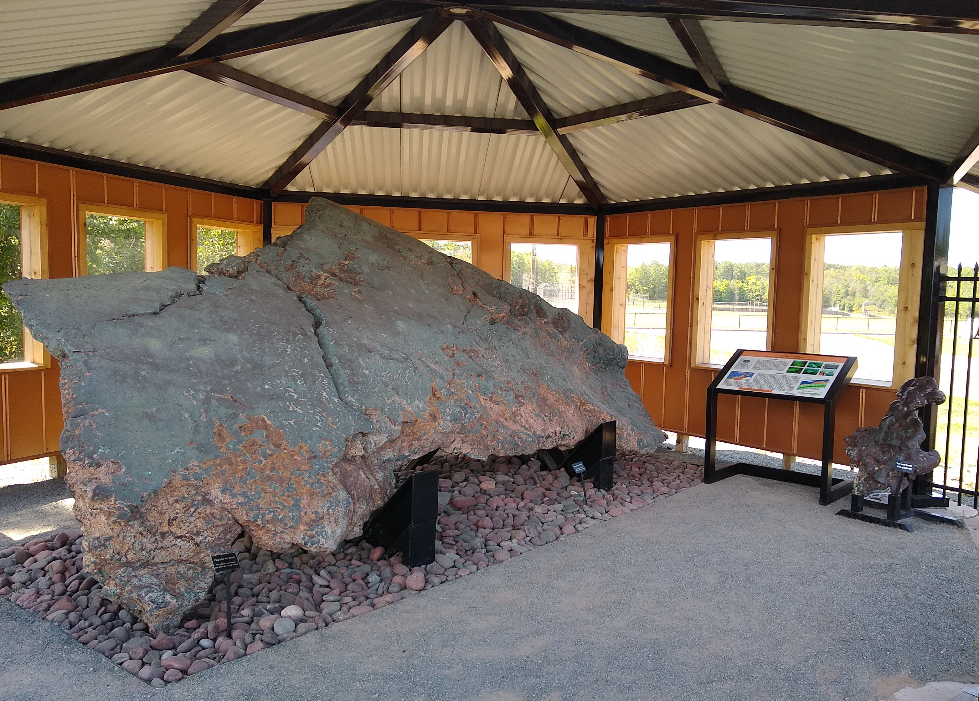 Copper-Pavilion-showing-19-ton-Lake-Copper.jpg